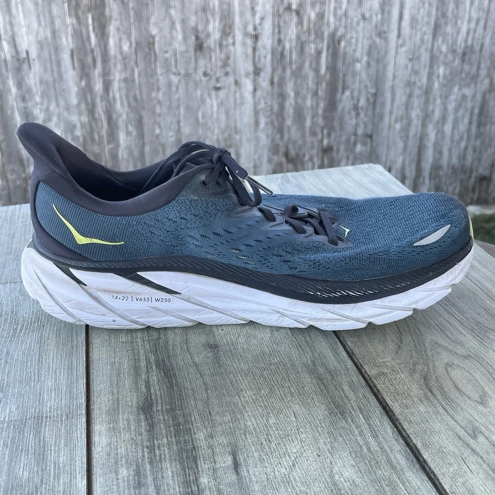 Hoka Clifton 8 Running Shoes Men 11 2E Wide Blue  Sneakers Training 1121374‎